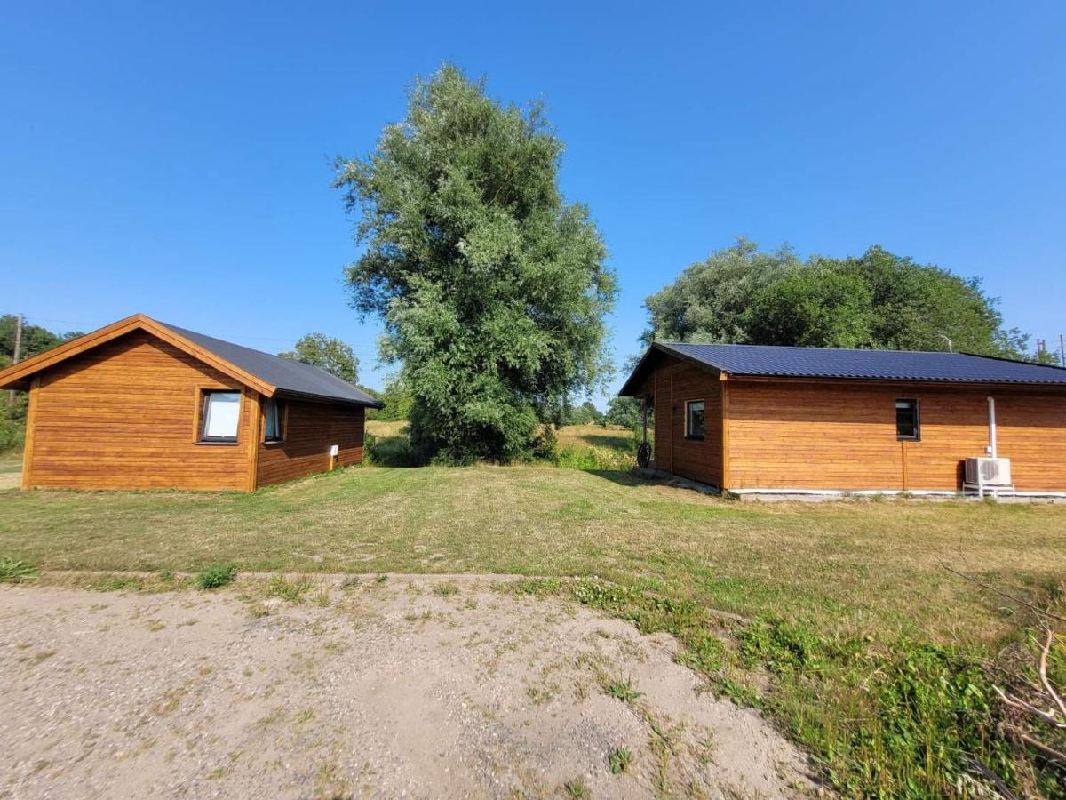 Skogsbaeckens Stugby Ab Villa โทเมลิลลา ภายนอก รูปภาพ