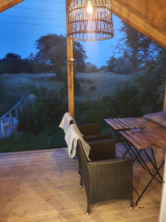 Skogsbaeckens Stugby Ab Villa โทเมลิลลา ภายนอก รูปภาพ