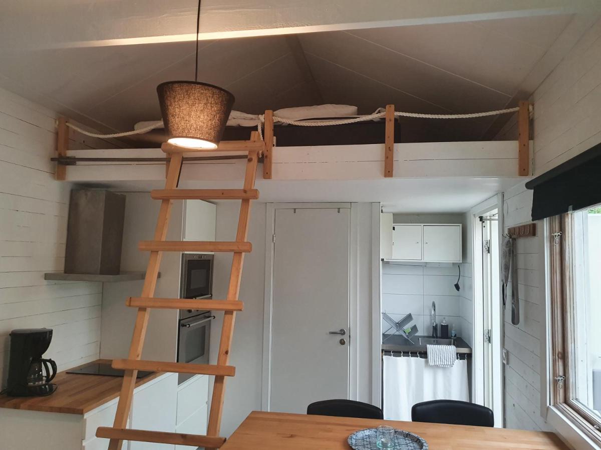 Skogsbaeckens Stugby Ab Villa โทเมลิลลา ภายนอก รูปภาพ